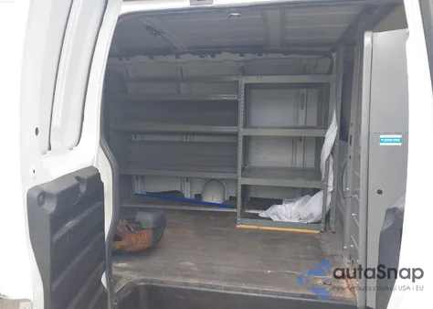 2017 Chevrolet Express 2500 Work Van from USA, damaged, VIN 1GCWGBFF4H1289693